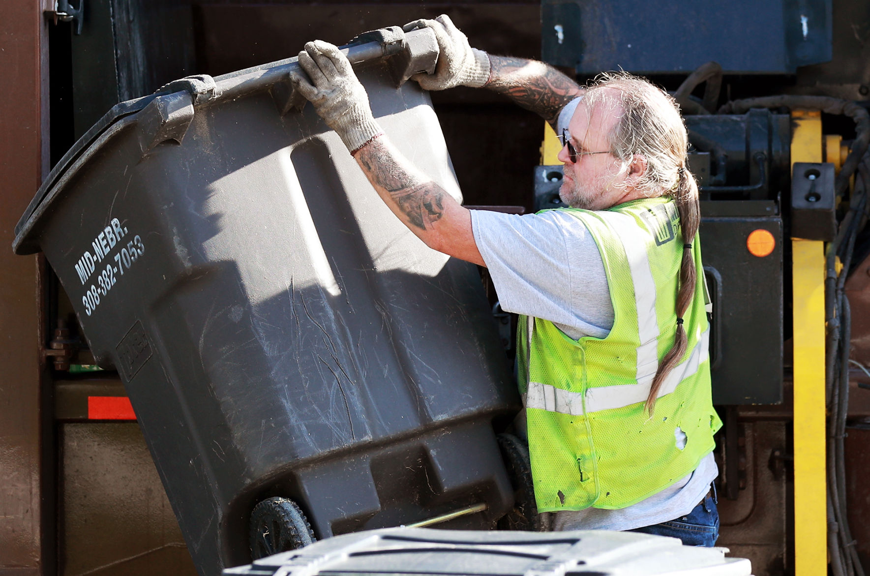 062820_RecyclePickup004_bjs.JPG